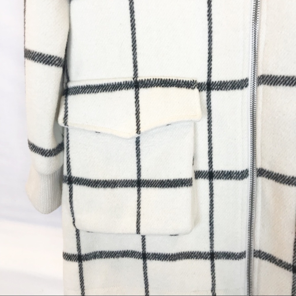 Cupcakes & Cashmere Belva Jacket View 6